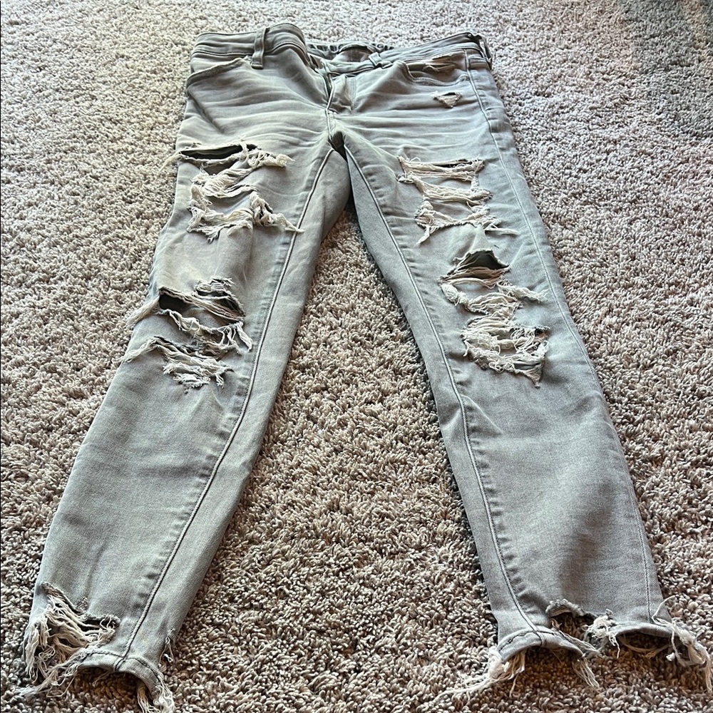 American Eagle Outfitters Ripped Gray Skinny Jeans